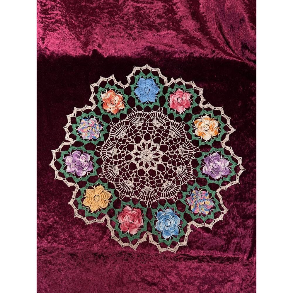 Vintage Crochet Lace Doily Multicolor Wreath Roses Floral Appliqué Centerpiece